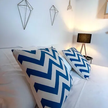 Apartamento Beauty & The Beast - Old Town Cosy *