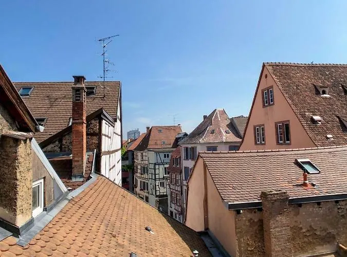 Beauty & The Beast - Old Town Cosy Colmar