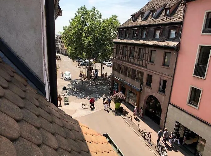 Beauty & The Beast - Old Town Cosy